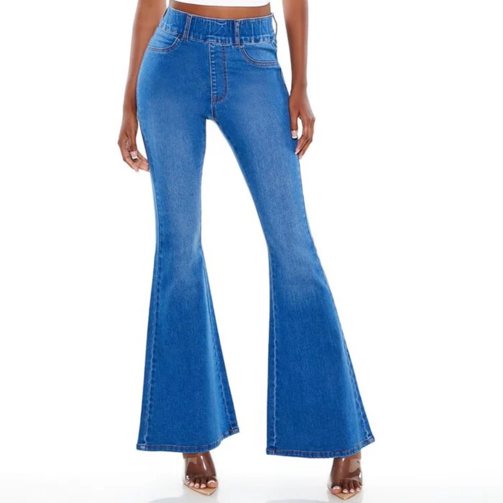 Forever 21 High-Rise Flared Women's Jeans Size Medium